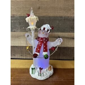 JC Penny Home Collection Light up Acrylic Snowman With Street Lamp 12” Tall